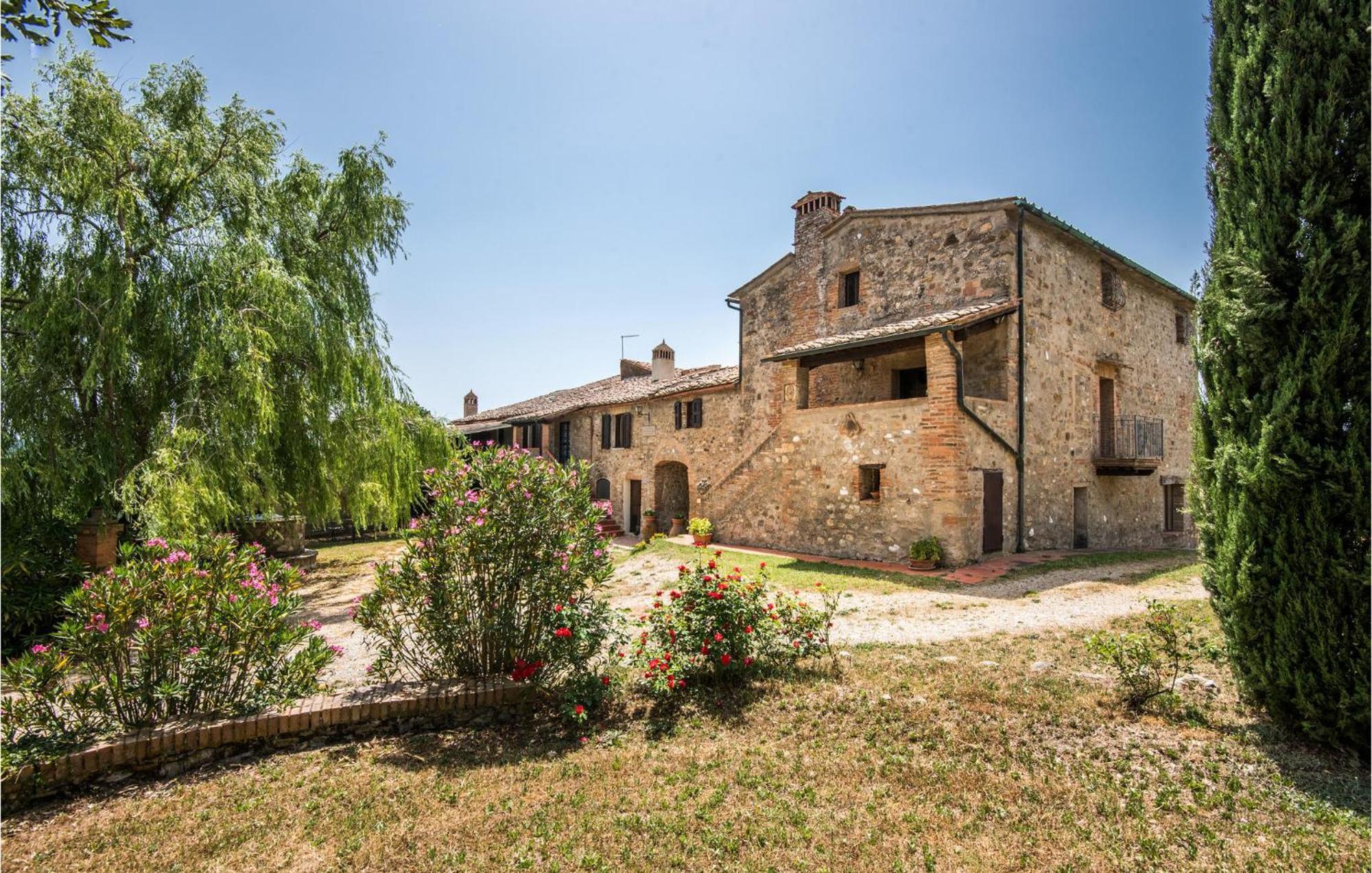 Materno 2 Apartment Radicondoli Exterior photo